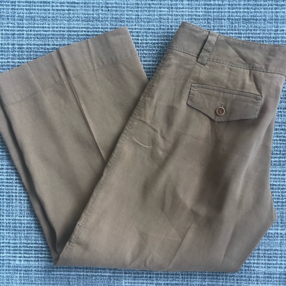 Theory Wide Leg Capri - Caramel Color - Picture 3 of 7